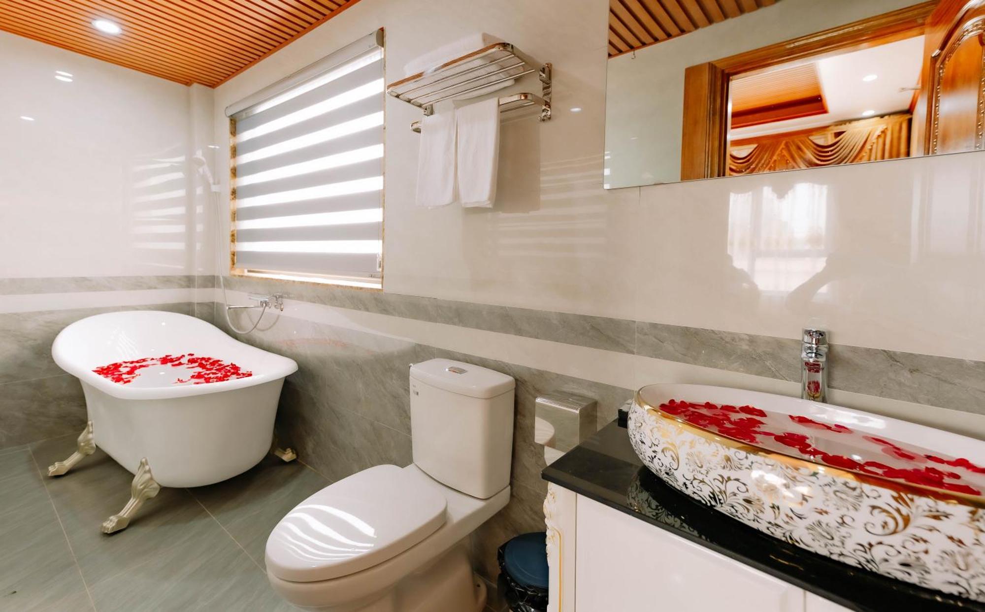 Tuan Nam Hotel Hai Phong Kültér fotó